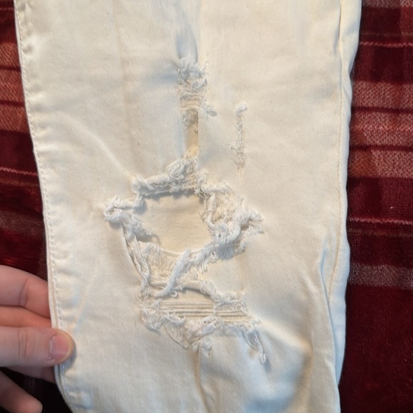 WHITE WOMEN RIPPED JEANS - Picture 5 of 5